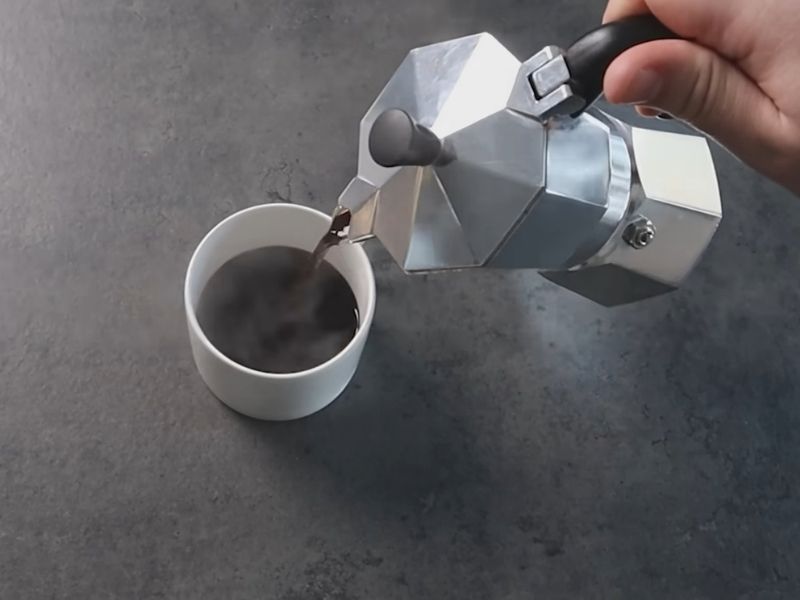 aparat za pravljenje moka kafe